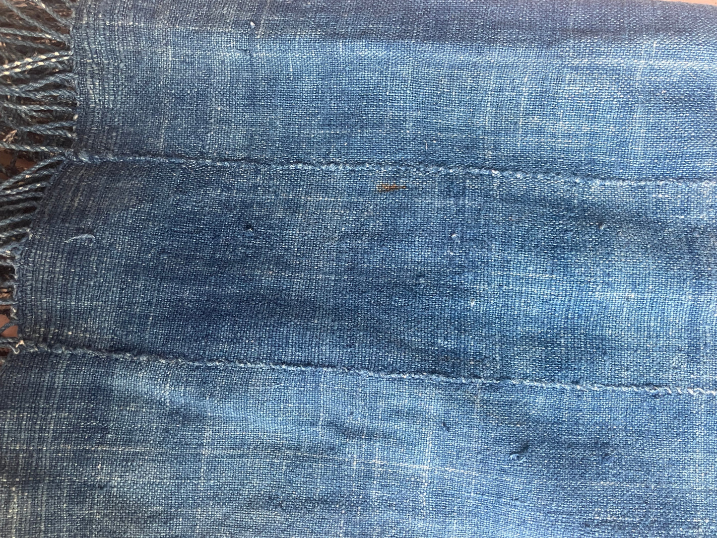 Indigo stole